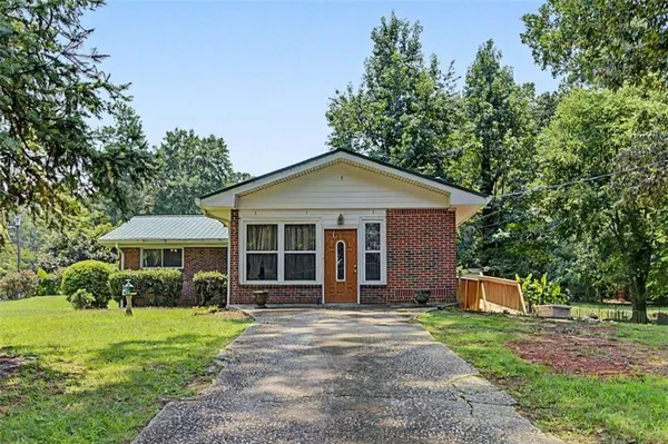 $264,999 | 5512 Andrew Drive Southwest, Mableton, GA 30126