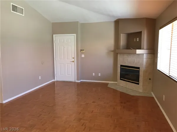 $1,450 | 381 Manti Place, Henderson, NV 89014