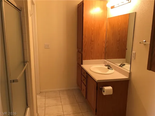 $1,450 | 381 Manti Place, Henderson, NV 89014