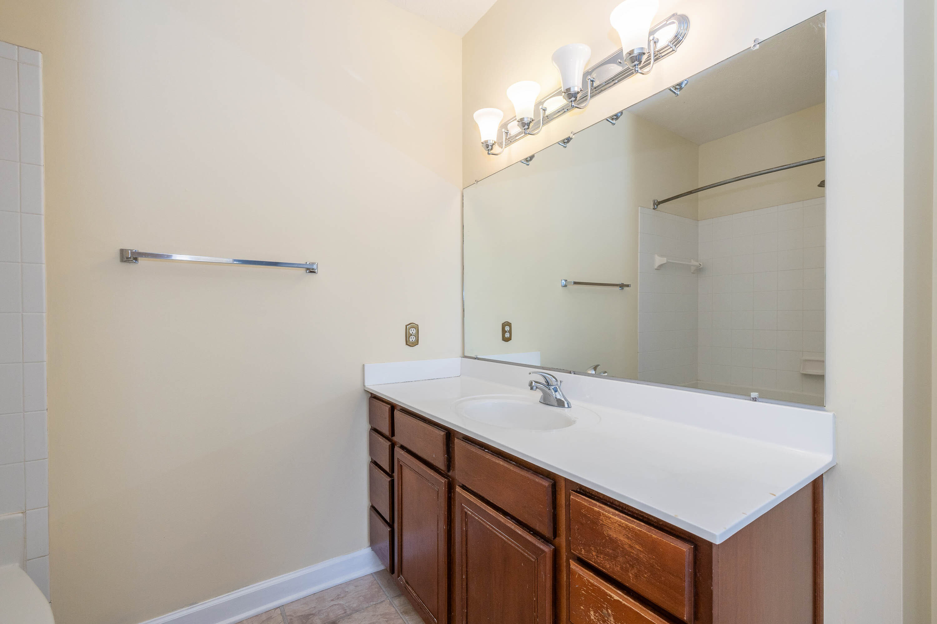 1176 Shadow Ridge Road Carmel, IN 46280 - Photo 12 of 20 Gallery Image 12