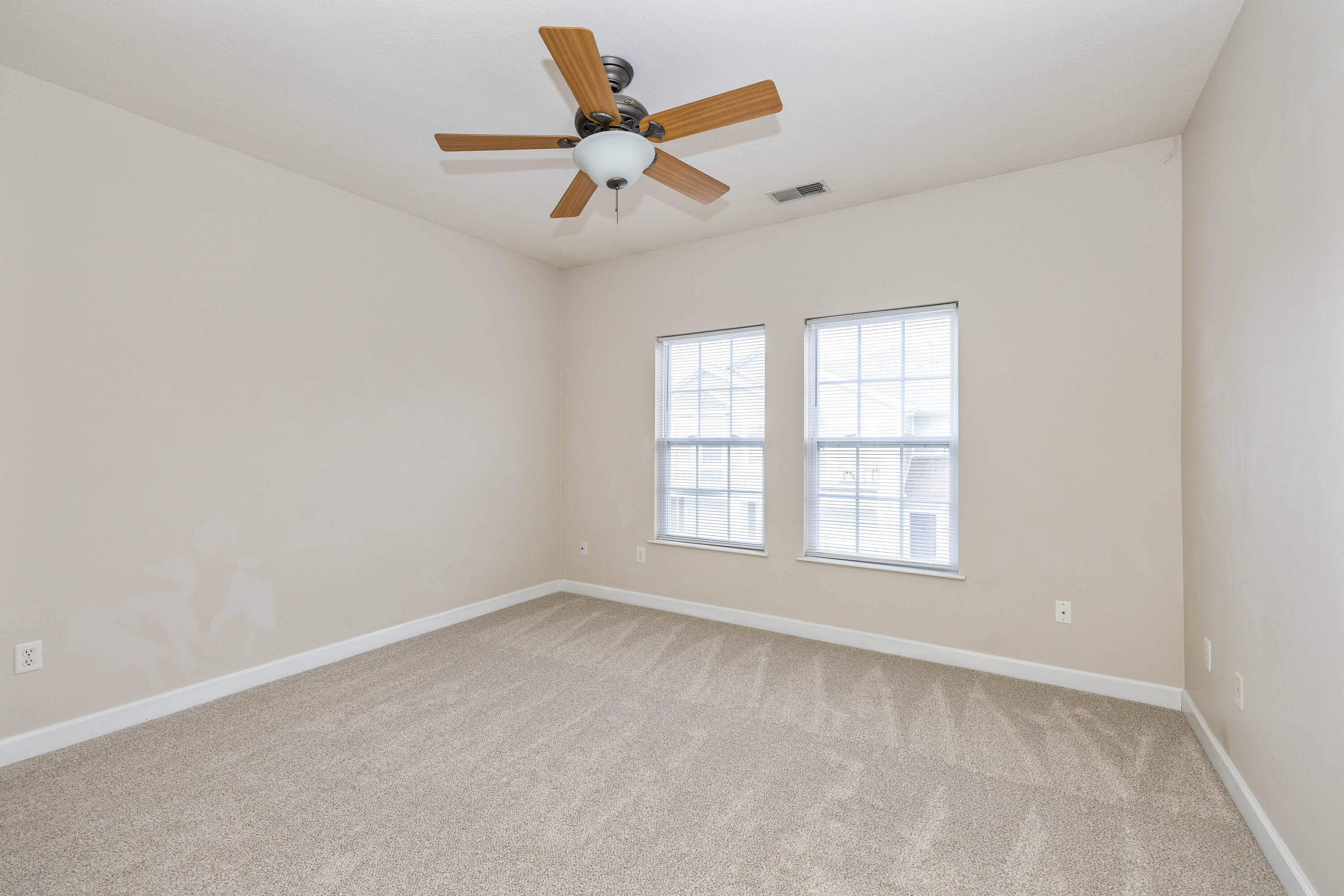 1176 Shadow Ridge Road Carmel, IN 46280 - Photo 15 of 20 Gallery Image 15