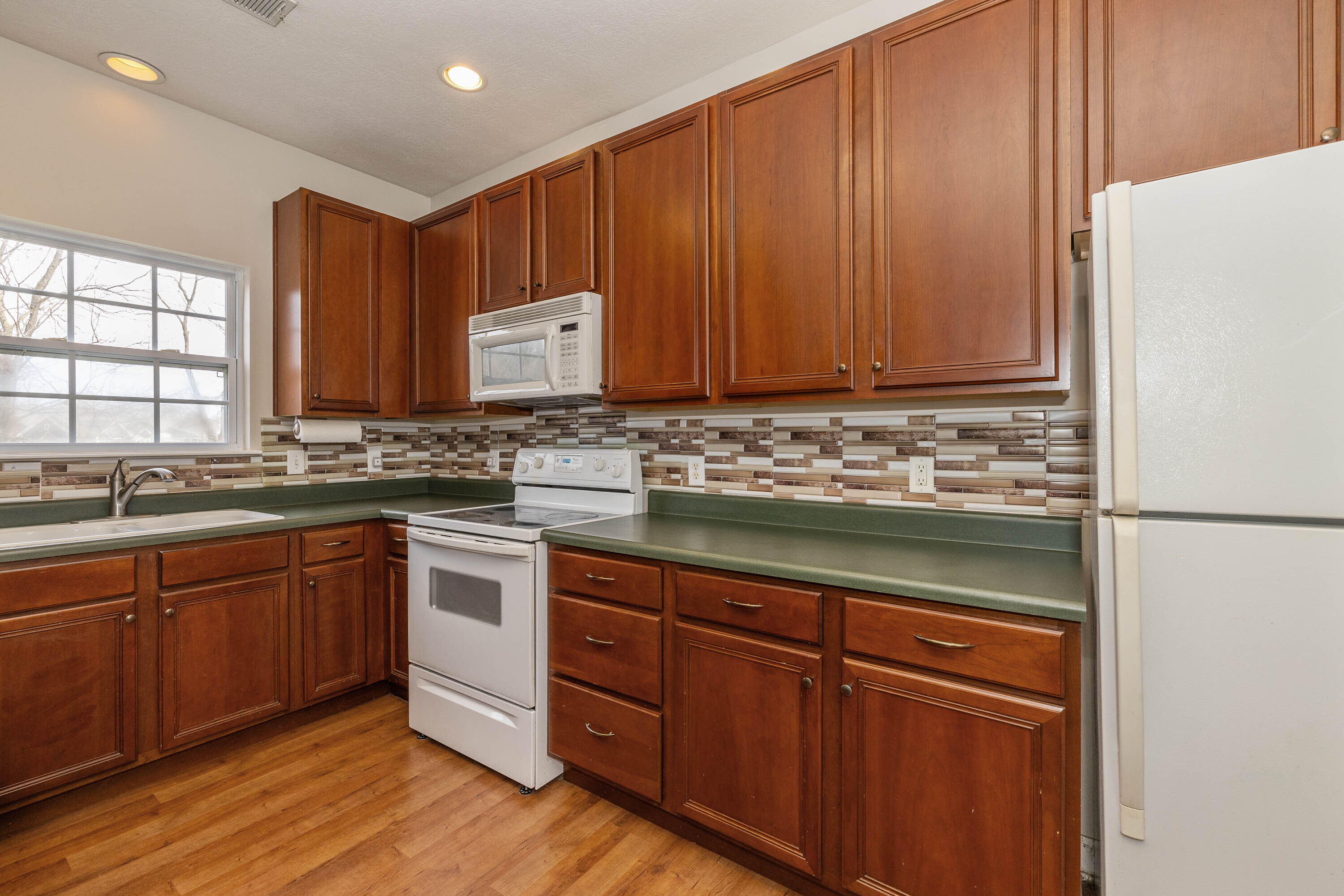 1176 Shadow Ridge Road Carmel, IN 46280 - Photo 7 of 20 Gallery Image 7
