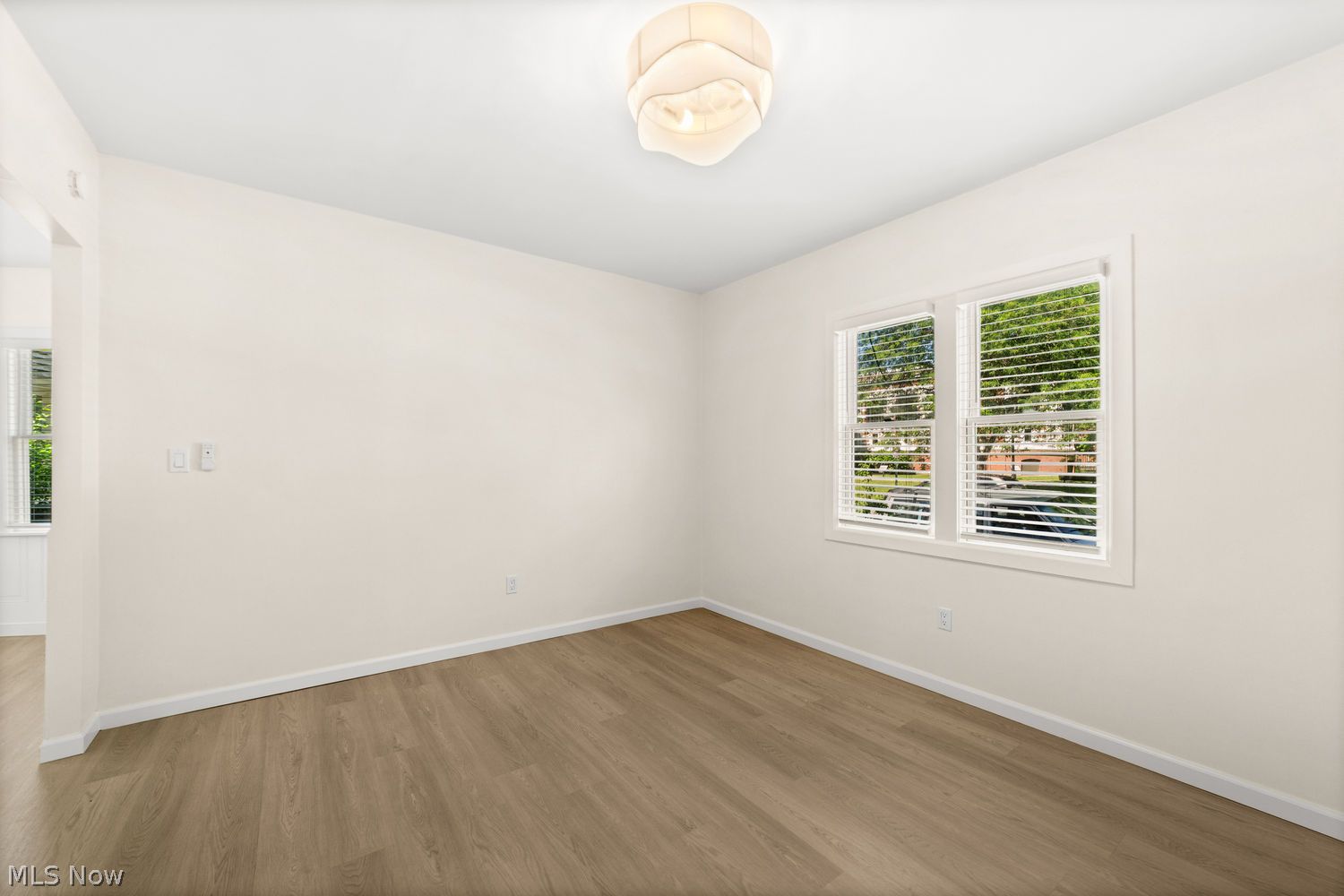 1913 Fulton Road Cleveland, OH 44113 - Photo 17 of 38