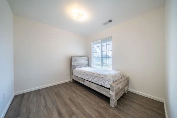 $389,900 | 1637 French Lace Lane, Redding, CA 96003