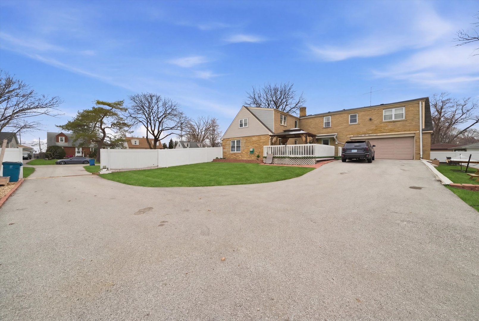 29 Iowa Avenue Addison, IL 60101 - Photo 1 of 22 a view of house with outdoor space and parking