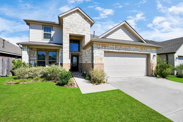 $340,000 | 732 Willow Harbor Lane, La Marque, TX 77568