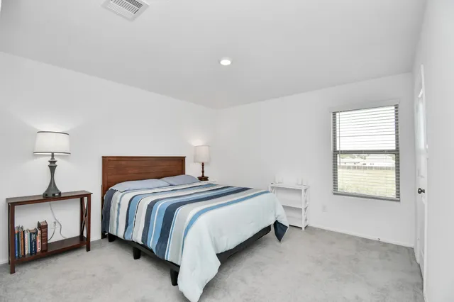 $340,000 | 732 Willow Harbor Lane, La Marque, TX 77568