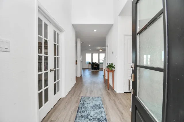 $340,000 | 732 Willow Harbor Lane, La Marque, TX 77568