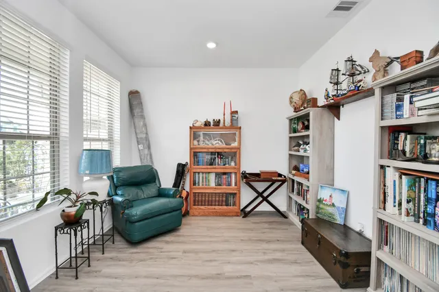 $340,000 | 732 Willow Harbor Lane, La Marque, TX 77568