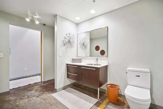 $3,295 | 700 North Washington Avenue, Unit 210, Minneapolis, MN 55401