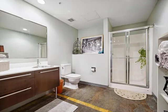 $3,295 | 700 North Washington Avenue, Unit 210, Minneapolis, MN 55401