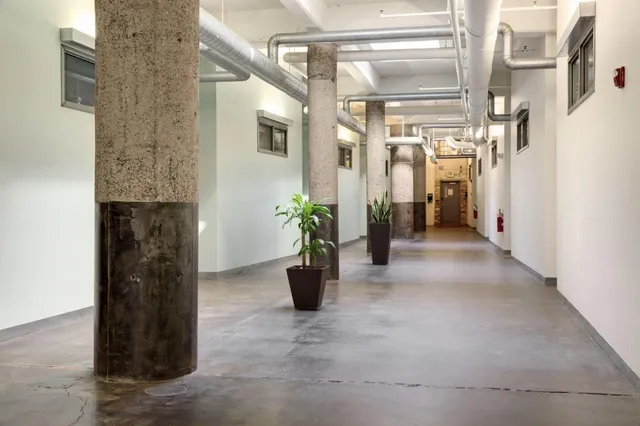 $3,295 | 700 North Washington Avenue, Unit 210, Minneapolis, MN 55401