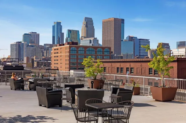 $3,295 | 700 North Washington Avenue, Unit 210, Minneapolis, MN 55401