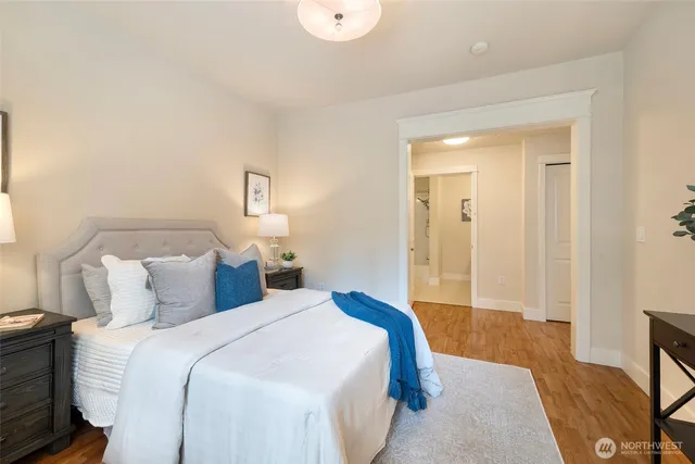 $795,000 | 18247 Northeast 96th Way, Unit 101, Redmond, WA 98052