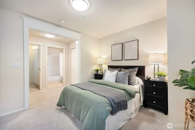 $795,000 | 18247 Northeast 96th Way, Unit 101, Redmond, WA 98052