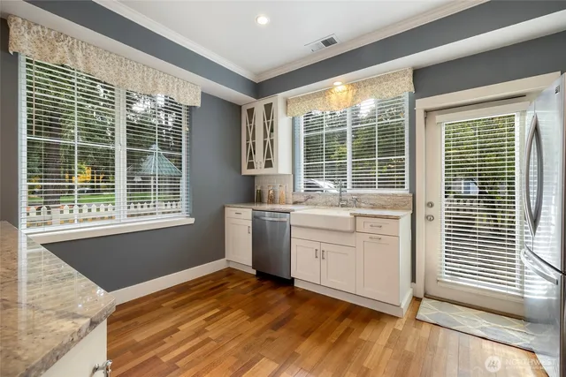 $795,000 | 18247 Northeast 96th Way, Unit 101, Redmond, WA 98052