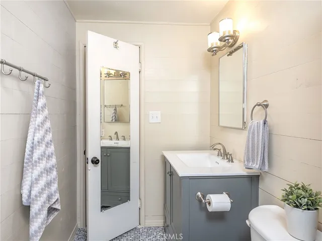 $569,000 | 39054 Bayview Lane, Big Bear Lake, CA 92315