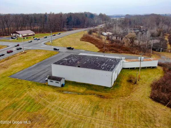 $1 | 101 Harrison Street, Gloversville, NY 12078