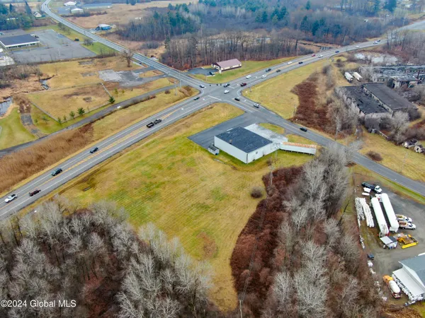 $1 | 101 Harrison Street, Gloversville, NY 12078