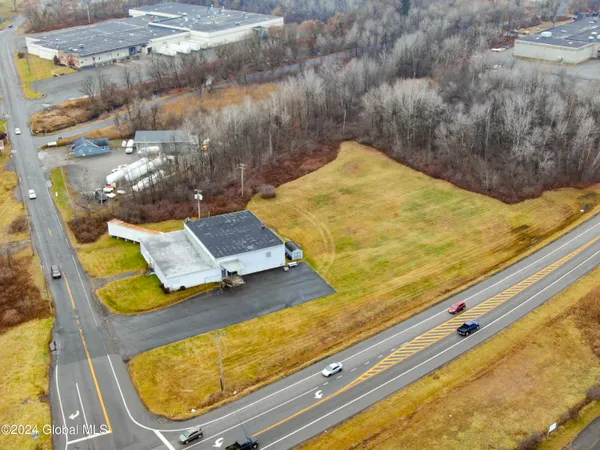 $1 | 101 Harrison Street, Gloversville, NY 12078