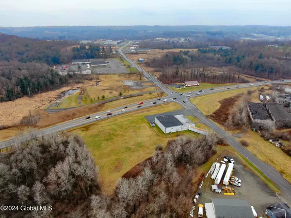 $1 | 101 Harrison Street, Gloversville, NY 12078