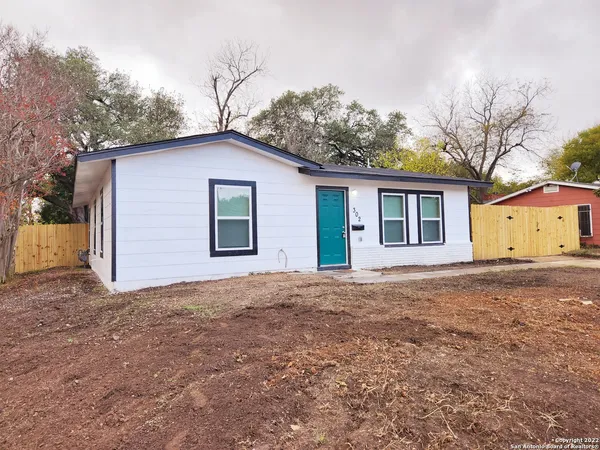 $1,300 | 302 Kenmar Drive, San Antonio, TX 78220