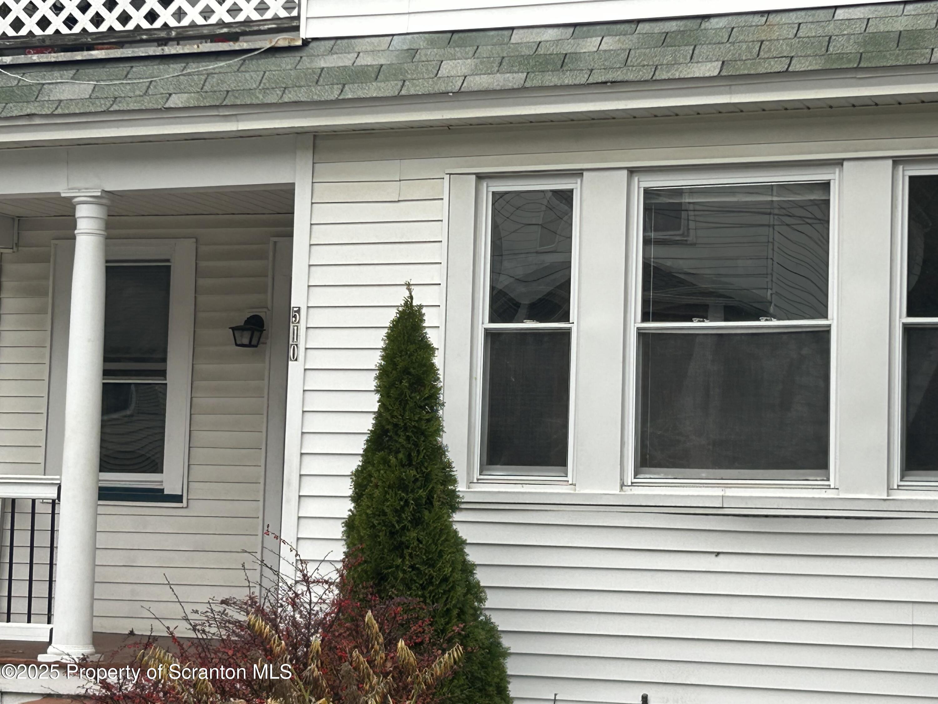 510 Moltke Avenue, Unit FIRST FLOOR #1 Scranton, PA 18505 - Photo 4 of 27 a view of entryway of house