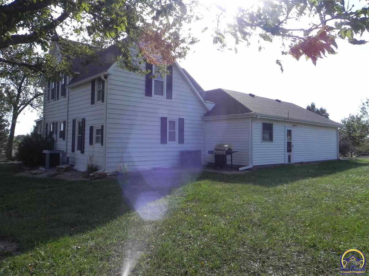 21113 Bison Road Paxico, KS 66526 - Photo 5 of 27 Gallery Image 5