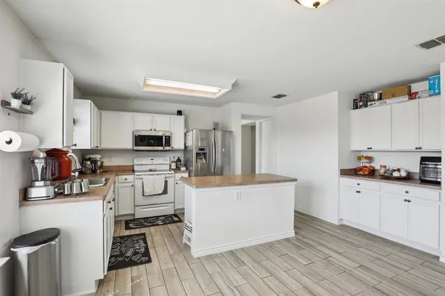 $389,900 | 2429 Emerald Lane, McKinney, TX 75071