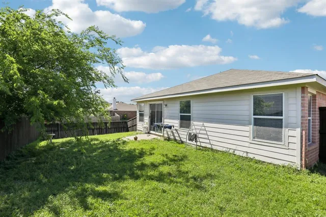 $389,900 | 2429 Emerald Lane, McKinney, TX 75071