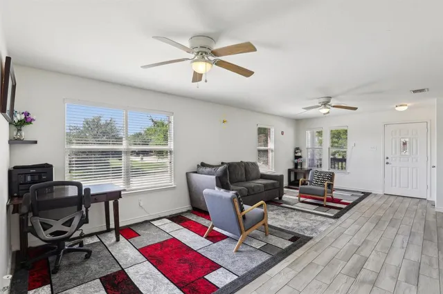 $389,900 | 2429 Emerald Lane, McKinney, TX 75071