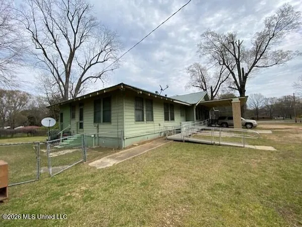 $170,000 | 515 South Pocahontas Street, Sardis, MS 38666