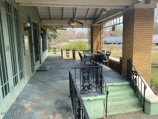 $170,000 | 515 South Pocahontas Street, Sardis, MS 38666