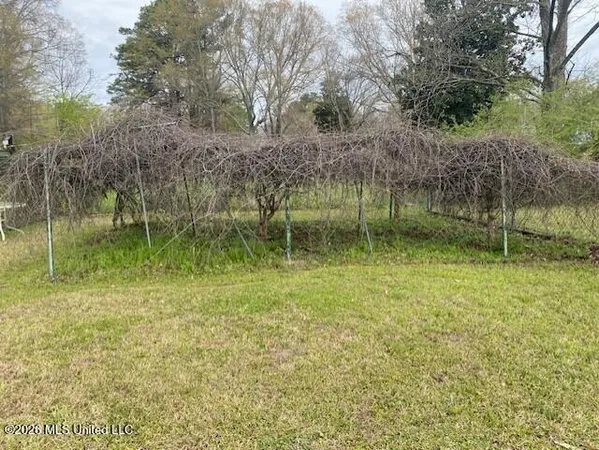 $170,000 | 515 South Pocahontas Street, Sardis, MS 38666