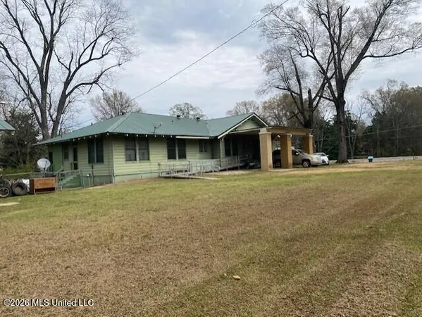 $170,000 | 515 South Pocahontas Street, Sardis, MS 38666