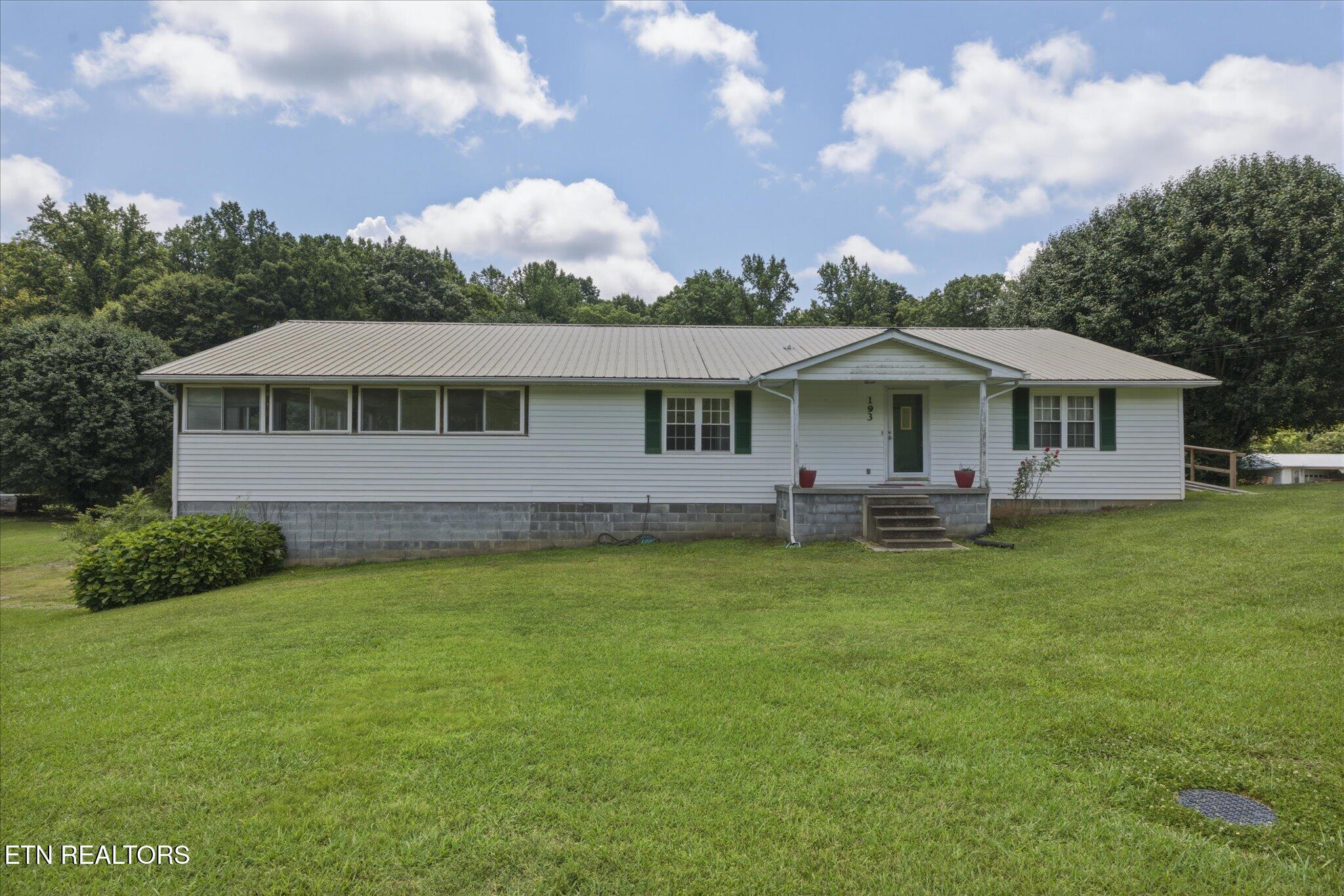 193 Loyston Road Maynardville, TN 37807 - Photo 1 of 46 01-IMG_0131