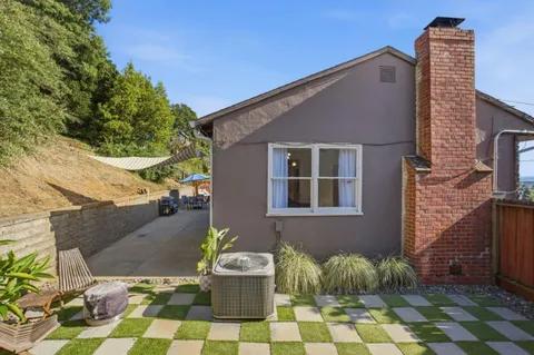 $678,000 | 8622 Thermal Street, Oakland, CA 94605