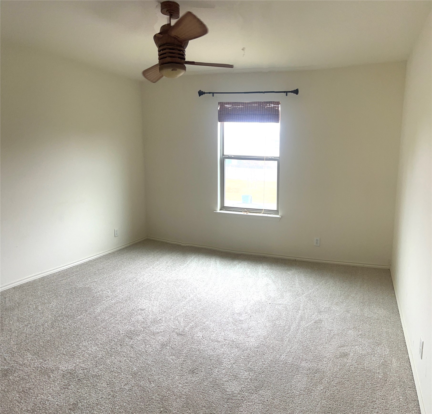 160 Mistletoe Lane Kyle, TX 78640 - Photo 17 of 29 an empty room with a window