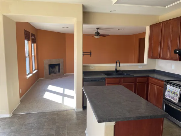 $2,300 | 160 Mistletoe Lane, Kyle, TX 78640