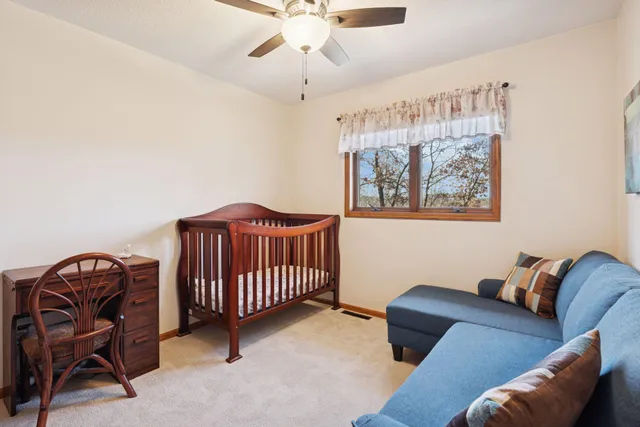 $499,900 | 34914 Linden Avenue, Lindstrom, MN 55045