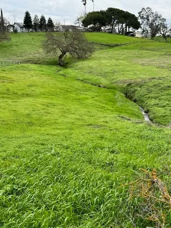 a view of an ocean view
