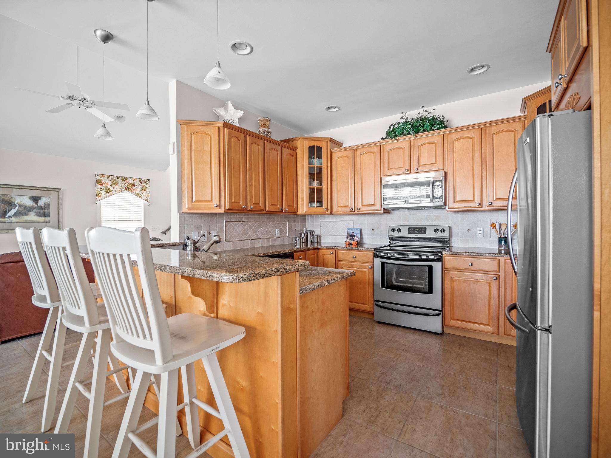 13809 Sea Captain Road Ocean City, MD 21842 - Photo 4 of 26 Gourmet Kitchen