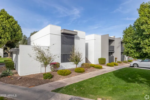 $995 | 1030 South Dobson Road, Unit OFC, Mesa, AZ 85202