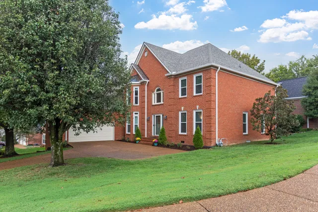 $999,900 | 428 Crofton Park Lane, Franklin, TN 37069
