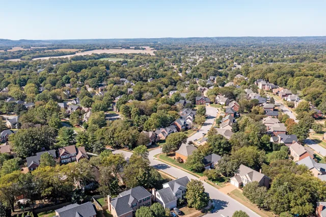 $999,900 | 428 Crofton Park Lane, Franklin, TN 37069