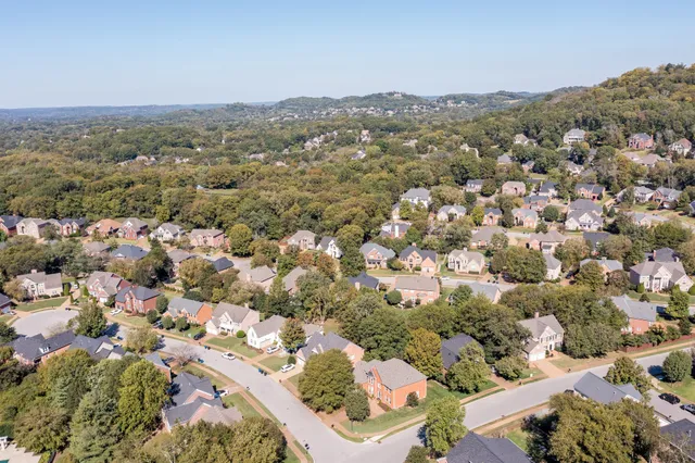 $999,900 | 428 Crofton Park Lane, Franklin, TN 37069