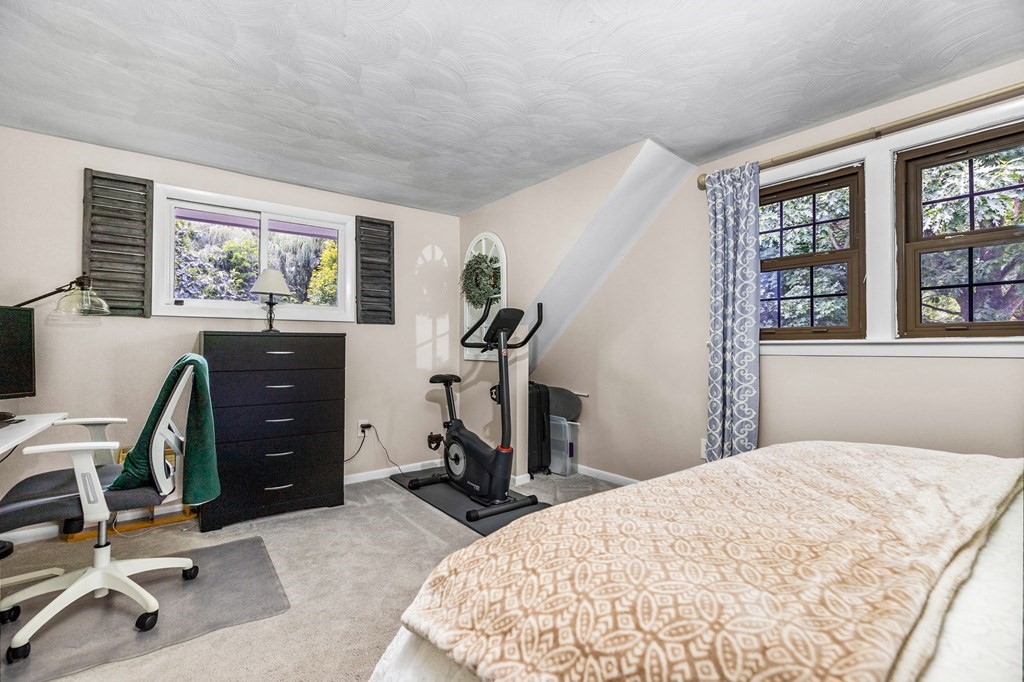 9 Edith Road Hudson, MA 01749 - Photo 29 of 34