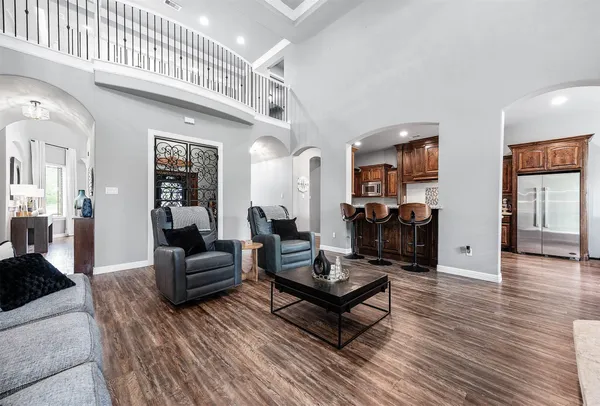 $750,000 | 33207 Blue Marlin Drive, Richwood, TX 77531