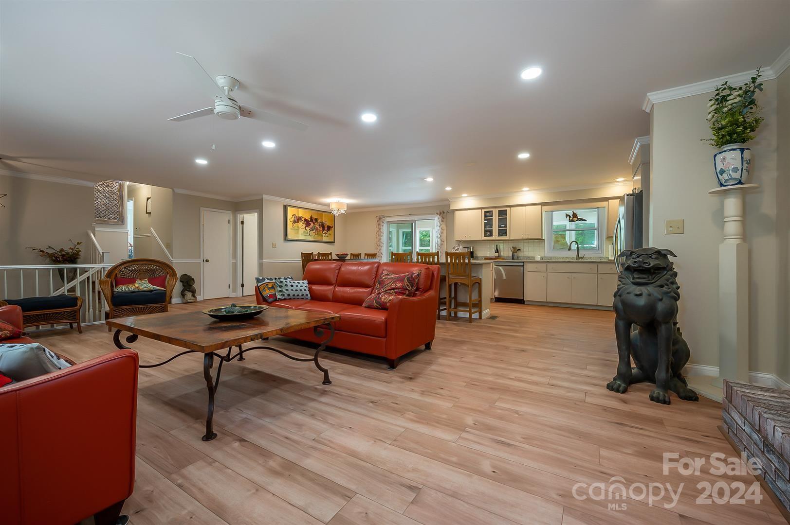 2316 Golf Course Road Columbus, NC 28722 - Photo 9 of 33 a living room with furniture and a table