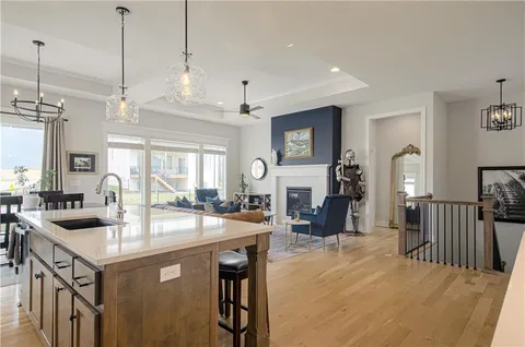 $559,000 | 1542 Southwest Arbor Park Drive, Lee's Summit, MO 64082